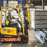 Manipulanti marfa bauturi